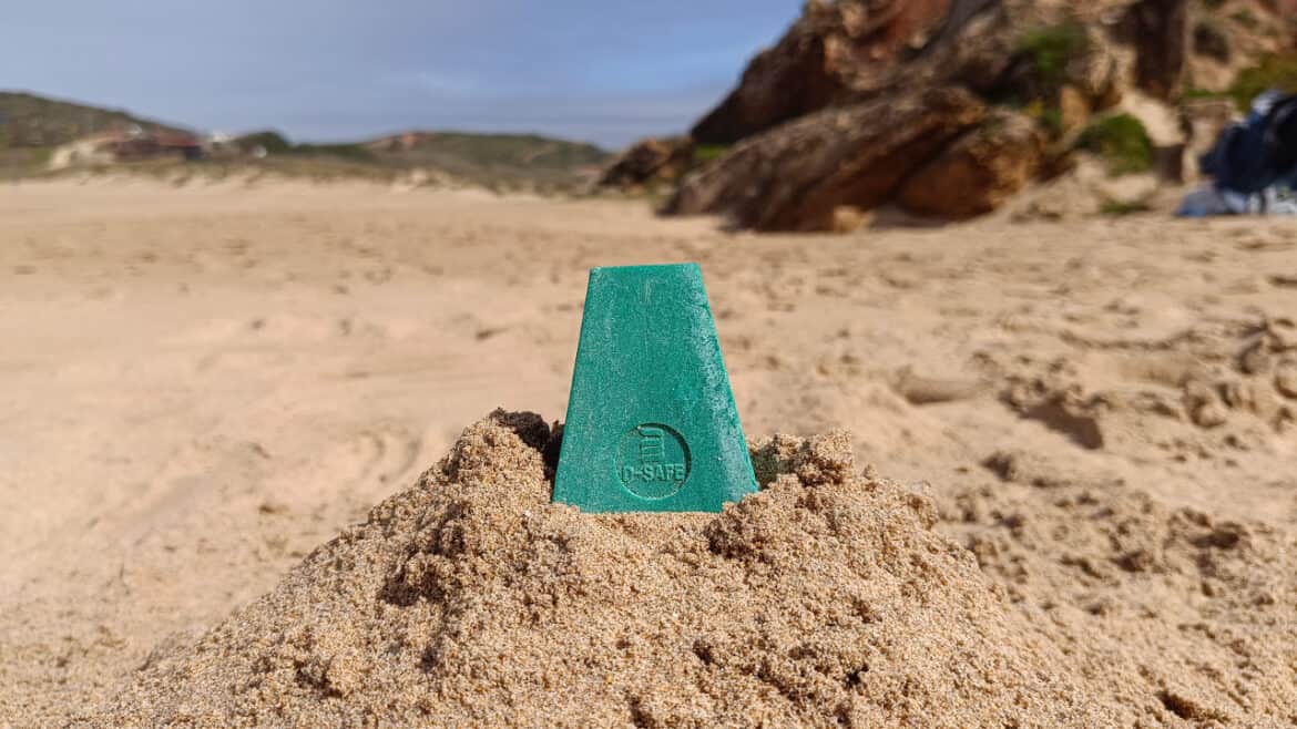 Tojinos, topes de las escaleras de gato